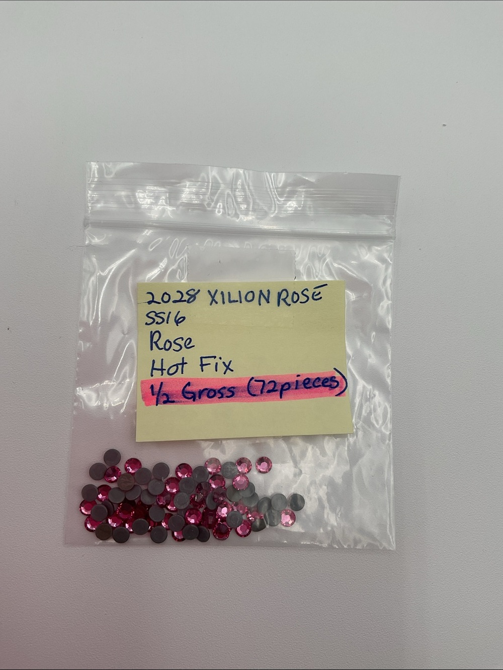 Swarovski • Color: Rose, 2028 XILION Rose Hotfix Rhinestones